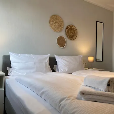 Strandnest 3*